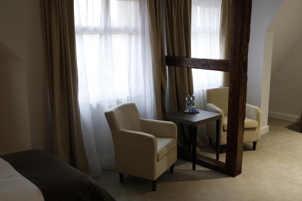 Hotel Chopin בידגוז'יז' חדר תמונה